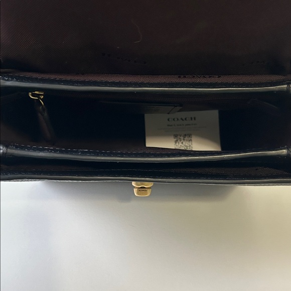 Coach Cassie 19 - Picture 8 of 12